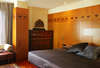 Claris Hotel 